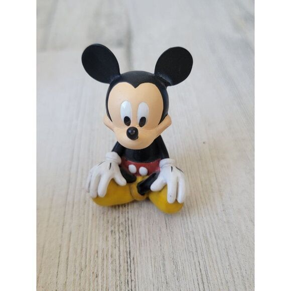 Mickey Mouse sitting criss cross happy minifigure Disney home decor - Picture 1 of 7